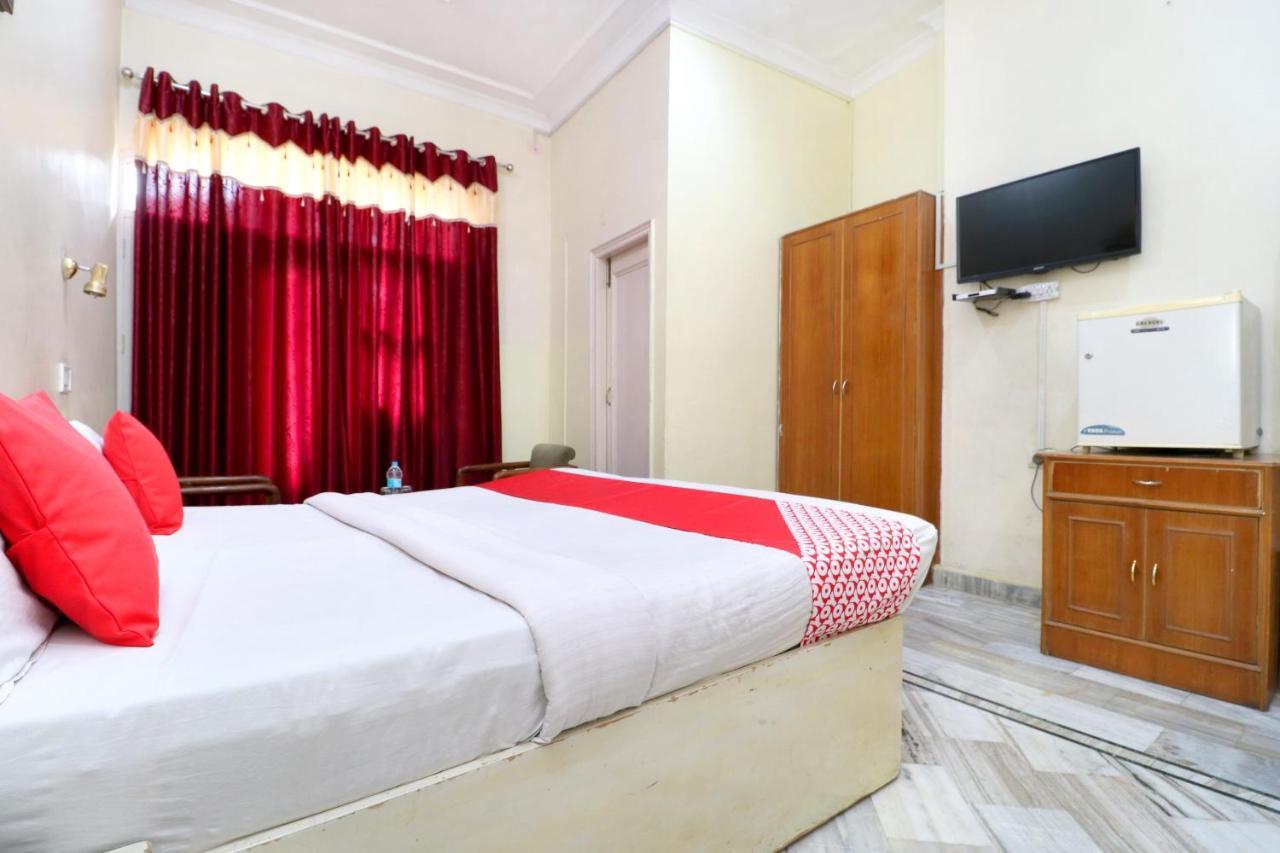 Oyo 24073 Hotel Hari Darshan Amritsar Exterior photo